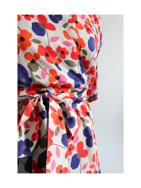 Lili Marleena - Kukkakuvioitu midi-kietaisumekko - WHITE | Stockmann - photo 7