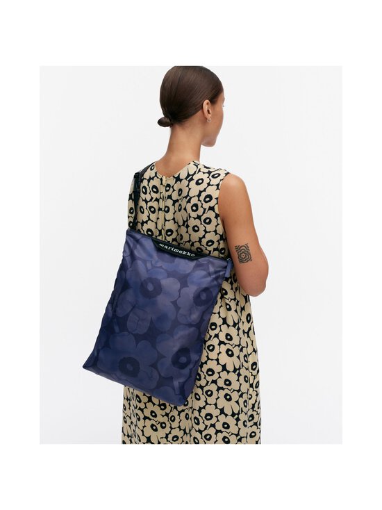 Marimekko - Neat Crossbody M plecu soma - 828 DARK BLUE, BLUE - photo 4 Marimekko - Neat Crossbody M plecu soma - 828 DARK BLUE, BLUE | Stockmann - photo 4