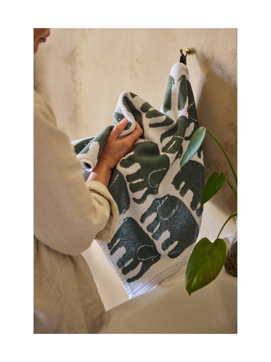 Finlayson - Yksi Elefantti -pyyhe - DARK GREEN | Stockmann - photo 5