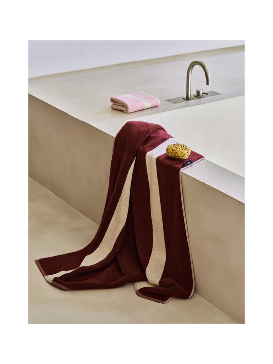 HAY - Stripe-kylpypyyhe - BURGUNDY | Stockmann - photo 3