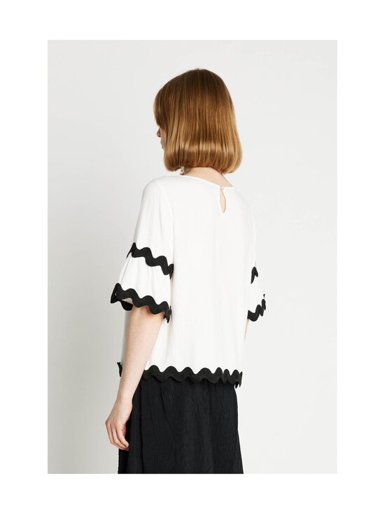 RUE de FEMME - Pluus Faeloria - 02 OFFWHITE - photo 4 RUE de FEMME - Pluus Faeloria - 02 OFFWHITE | Stockmann - photo 4