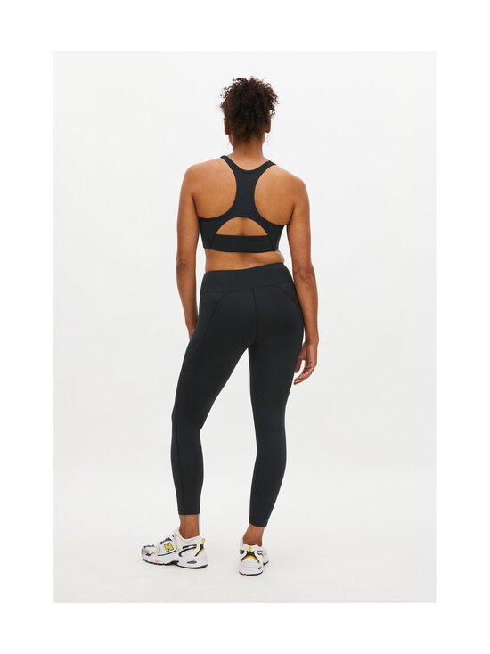 Röhnisch - Flattering Regular Waist -treenitrikoot - 0001 BLACK - photo 5 Röhnisch - Flattering Regular Waist -treenitrikoot - 0001 BLACK | Stockmann - photo 5