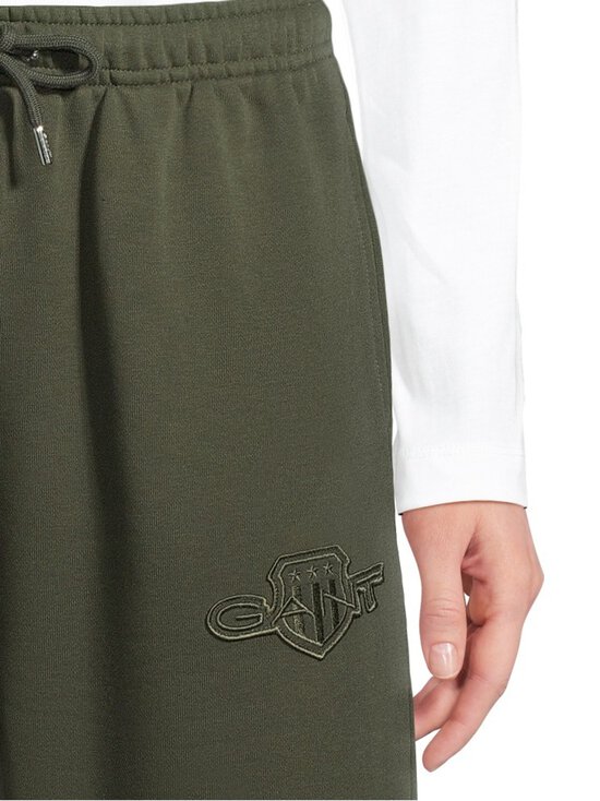 GANT - Regular Tonal Shield -collegehousut - 368 DARK MOSS GREEN - photo 5 GANT - Regular Tonal Shield -collegehousut - 368 DARK MOSS GREEN | Stockmann - photo 5