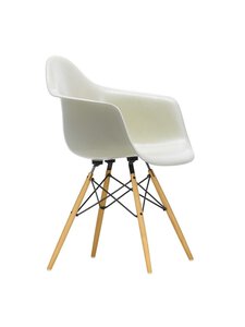Vitra - Eames DAW Fiberglass -tuoli - HARMAA | Stockmann