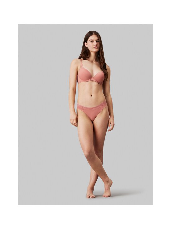 Calvin Klein Underwear - Rinnahoidja Lift Demi - VLZ RED GRAPE - photo 5 Calvin Klein Underwear - Rinnahoidja Lift Demi - VLZ RED GRAPE | Stockmann - photo 5