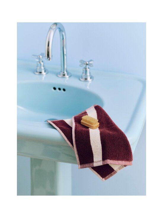 HAY - Stripe-pyyhe - BURGUNDY | Stockmann - photo 2