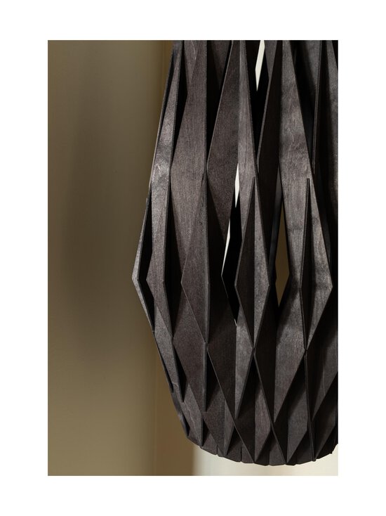 PILKE - Pilke Signature 30/70 -riippuvalaisin - BLACK - photo 3 PILKE - Pilke Signature 30/70 -riippuvalaisin - BLACK | Stockmann - photo 3