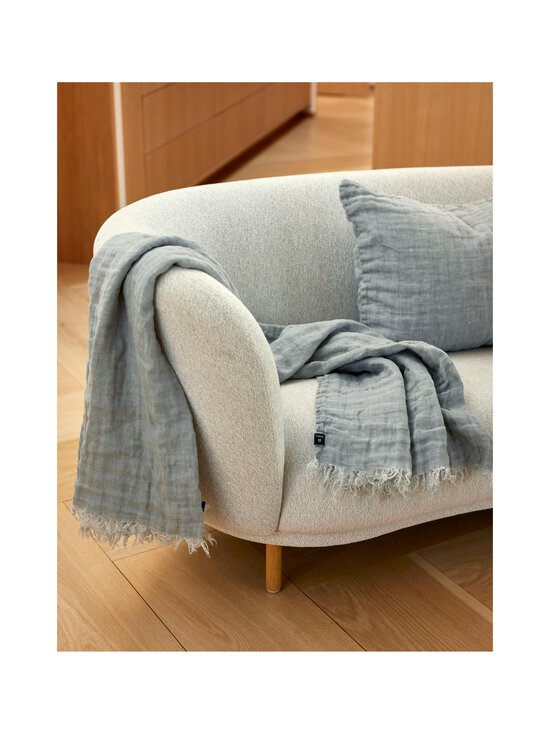 Himla - Hannelin-pellavatorkkupeitto 130 x 170 cm - CLOUDY SKY | Stockmann - photo 2