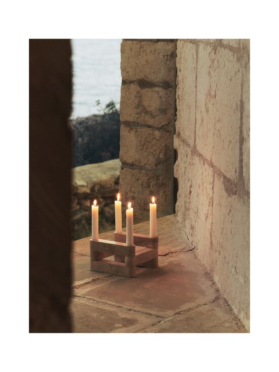 Ferm Living - Küünlajalg Newel Modular - TRAVERTINE - photo 2 Ferm Living - Küünlajalg Newel Modular - TRAVERTINE | Stockmann - photo 2