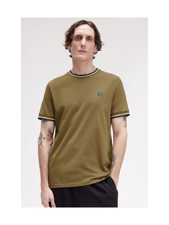 Fred Perry - Särk Twin Tipped - Z60 SHDSTN/ECR/DKPET - photo 5 Fred Perry - Särk Twin Tipped - Z60 SHDSTN/ECR/DKPET | Stockmann - photo 5