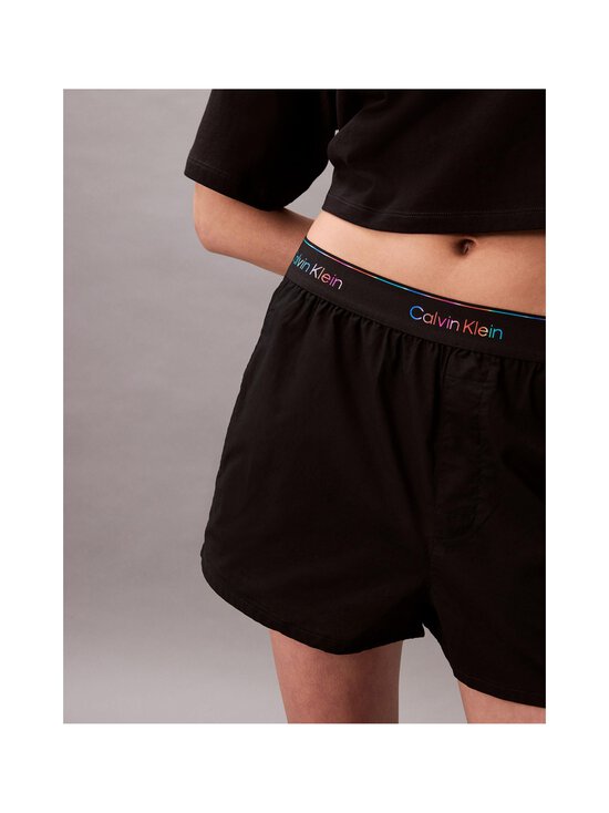 Calvin Klein Underwear - Logo Poplin Pride šorti - UB1 BLACK - photo 2 Calvin Klein Underwear - Logo Poplin Pride šorti - UB1 BLACK | Stockmann - photo 2