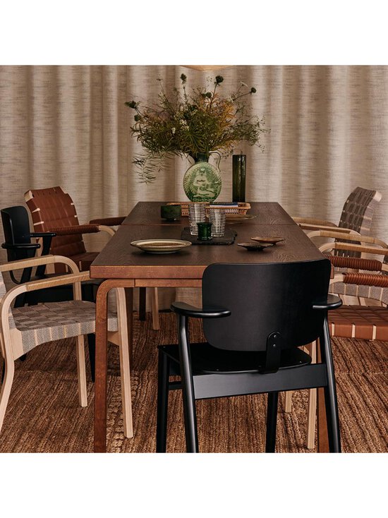 Artek - Domus-tuoli istuin- ja selkänojaverhoiltu Spectrum-nahka terracotta / lakattu tammi - BROWN | Stockmann - photo 14