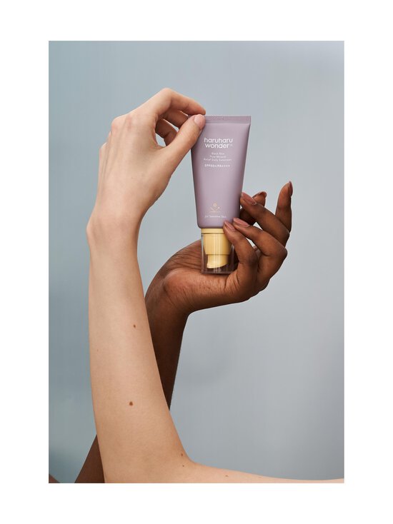 Haruharu Wonder - Black Rice Pure Mineral Relief Daily Sunscreen SPF50+ -aurinkosuojavoide - NOCOL | Stockmann - photo 6