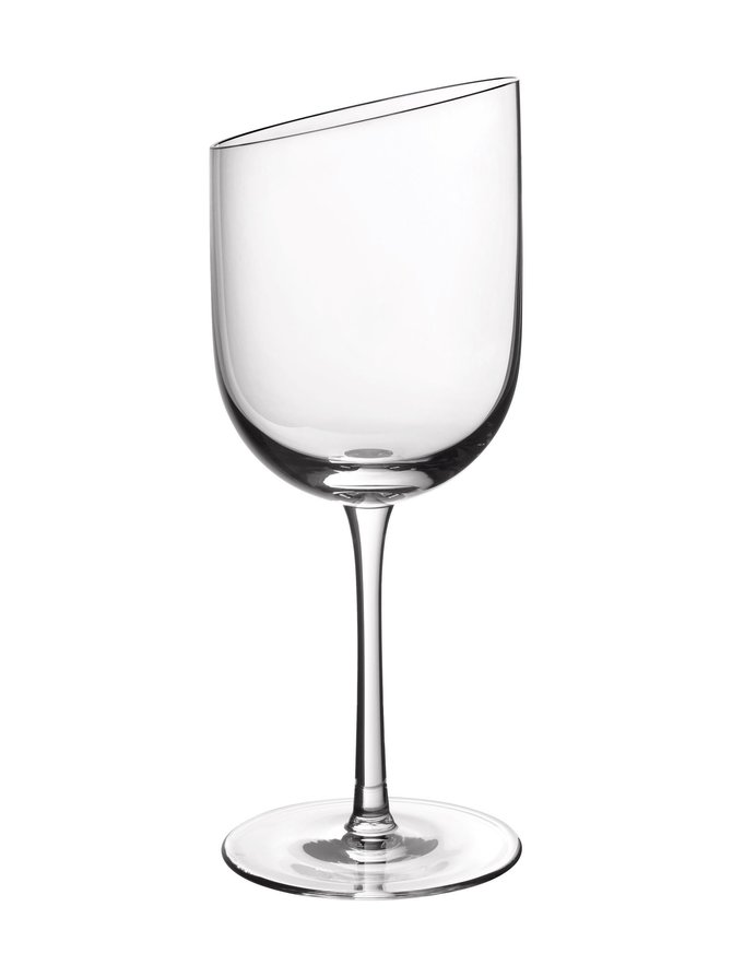 NewMoon red wine glass