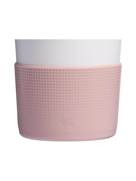 Stanley - Silikoonist kaitse joogitopsile ja kõrrele The Quencher Boot Straw Topper (0,6 l ja 0,89 l) - PINK DUSK | Stockmann - photo 3