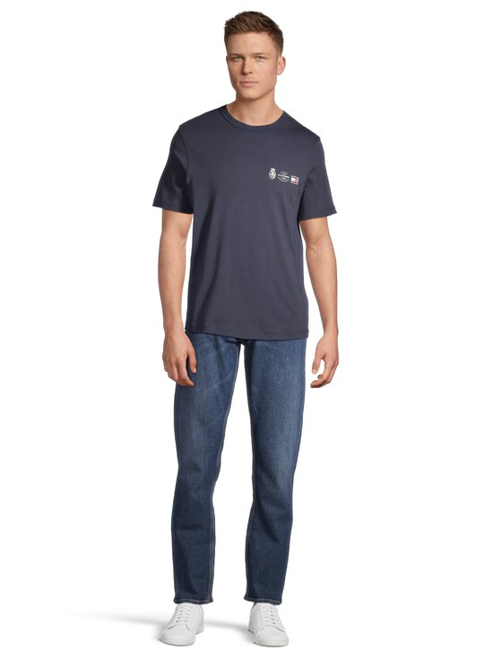 Tommy Hilfiger - Small Crest Outline T-krekls - DW5 DESERT SKY - photo 2 Tommy Hilfiger - Small Crest Outline T-krekls - DW5 DESERT SKY | Stockmann - photo 2