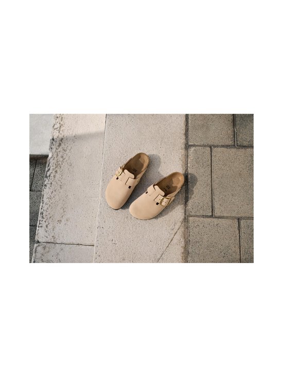 BIRKENSTOCK - Nahast sandaalid Boston Big Buckle Narrow - 1518 SANDCASTLE - photo 5 BIRKENSTOCK - Nahast sandaalid Boston Big Buckle Narrow - 1518 SANDCASTLE | Stockmann - photo 5
