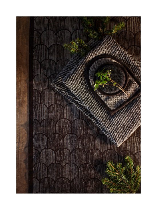 Lapuan Kankurit - Paanu-laudeliina - 9 BLACK-LINEN - photo 2 Lapuan Kankurit - Paanu-laudeliina - 9 BLACK-LINEN | Stockmann - photo 2