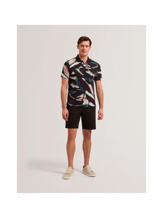 Ted Baker London - Lühikesed püksid Barnham Core Chino - BLACK - photo 5 Ted Baker London - Lühikesed püksid Barnham Core Chino - BLACK | Stockmann - photo 5