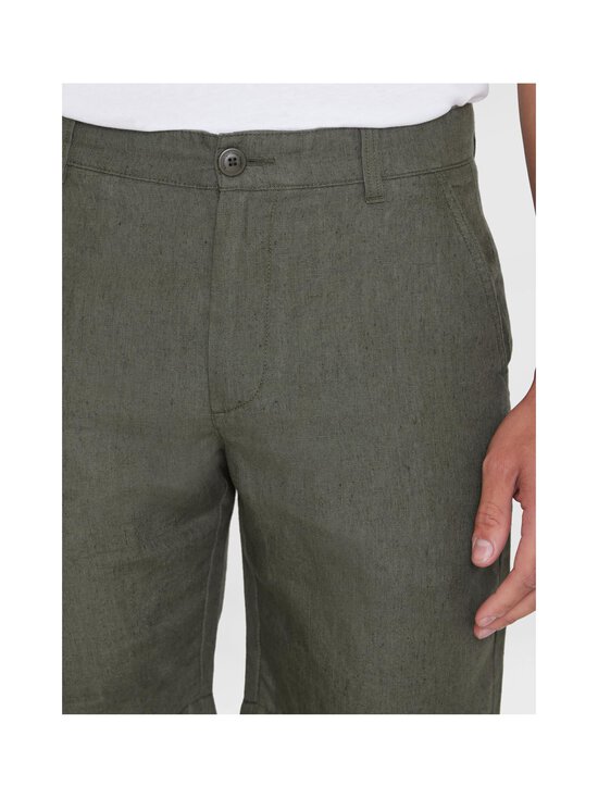 Knowledge Cotton Apparel - Mahepuuvillased lühikesed püksid Chuck Regular - 1068 BURNED OLIVE - photo 6 Knowledge Cotton Apparel - Mahepuuvillased lühikesed püksid Chuck Regular - 1068 BURNED OLIVE | Stockmann - photo 6