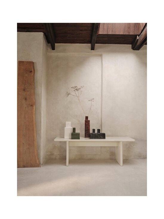Ferm Living - Keraamiline vaas Koa 29 cm - OFF-WHITE - photo 5 Ferm Living - Keraamiline vaas Koa 29 cm - OFF-WHITE | Stockmann - photo 5