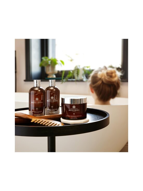 NOCOL Molton Brown Intense Repairing Hair Mask hiusnaamio 250 ml